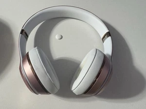 Beats by Dr. Dre Solo3 Wireless On-Ear Headphones - Rose Gold - Picture 1 of 5