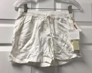 NWT C&C California Women’s Pull On Shorts White Sz XS 100% Lyocell So Soft! - Picture 1 of 4