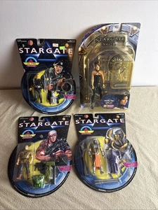 Konvolut 4 Hasbro Stargate Avalon Vala, O’Neil Skaara Ra, Daniel Figuren - Bild 1 von 10