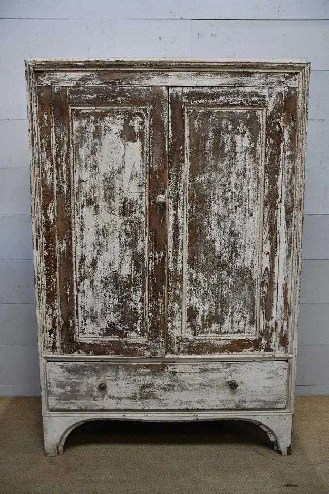 Antiguo gabinete Virginia c.1880 pintura blanca original Foto 1 de 3