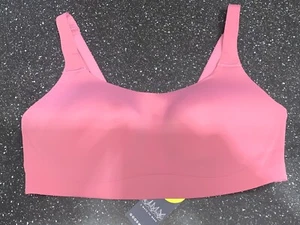 M&S Sport-BH 'Good Move' n/W gepolsterter Flexifit Med. Unterstützung 38DD Raspberry brandneu mit Etikett - Bild 1 von 1