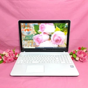 Sony Vaio Intel Celero 3215U New SSD 256GB RAM 8GB 15.6-inch White - Picture 1 of 4