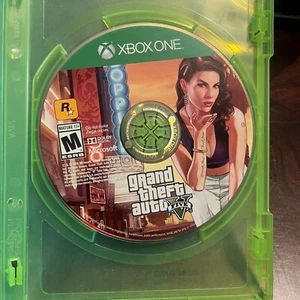 Grand Theft Auto V GTA 5 Five (Xbox One) Tested DISC ONLY - Picture 1 of 2
