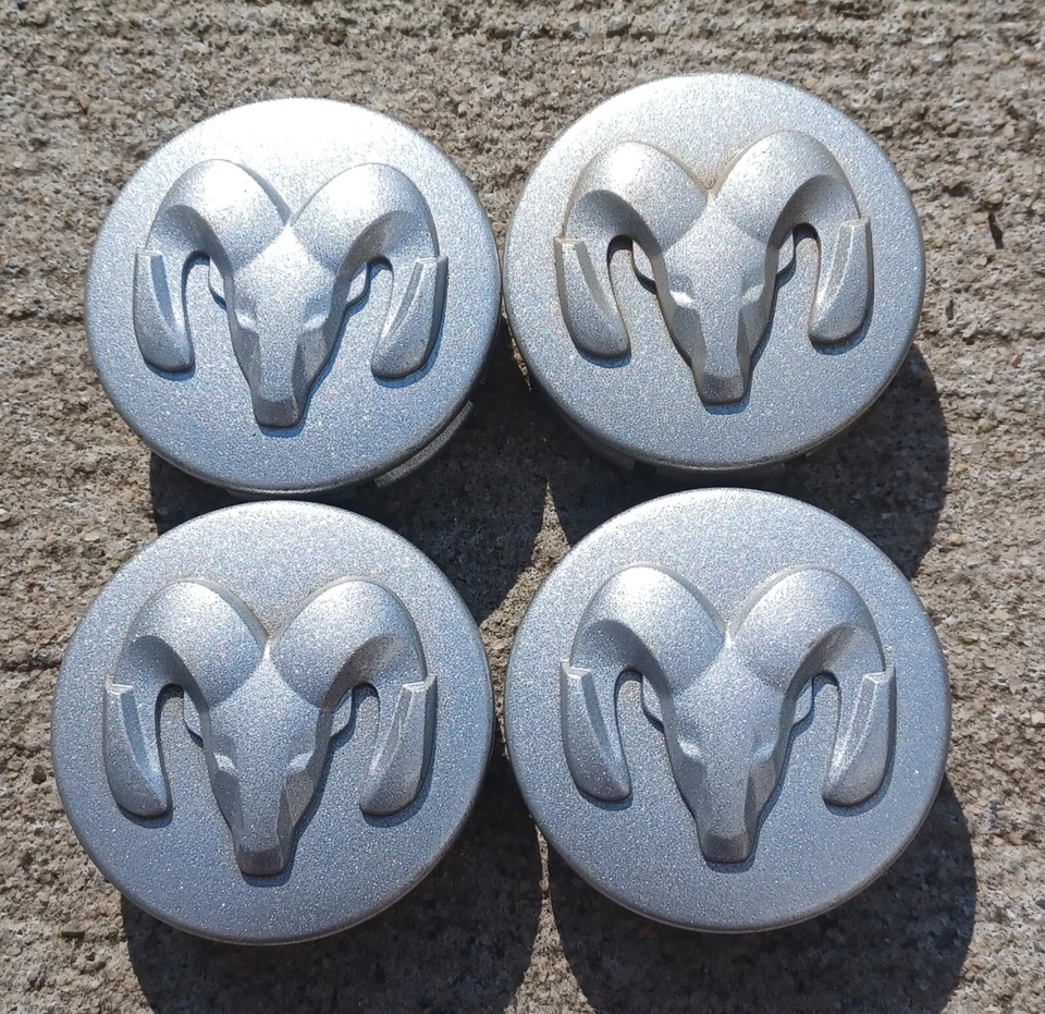 Dodge Caravan Dakota Stratus center cap set of 4, 2002-2011, p/n 0WG23TRMAA - Image 1 of 3