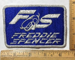 Vintage Freddie Spencer Iron On Patch Honda Moto Road Racer Gran Premio - Foto 1 di 2