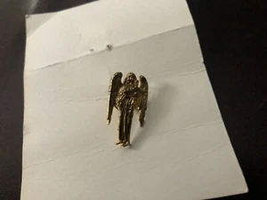 Gold Tone Angel Lapel Pin - Picture 1 of 2