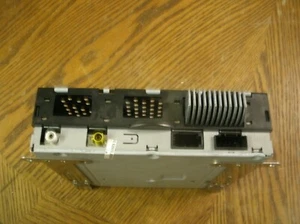 2004-2009 Audi A8 Stereo Radio Receiver TUNER CONTROLLER UNIT 4E0035541 - Picture 1 of 4