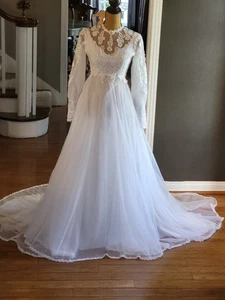 Alfred Angelo by Edythe Vincent 70er Brautkleid Kapellenlang Schleier Größe 2 - Bild 1 von 23