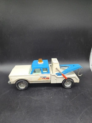 Vintage 1960's Pressed Steel Nylint Wrecker Tow Truck - Image 1 of 4