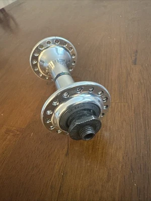 Vintage Shimano 600 Tricolor Front Hub – 32 Hole, 100mm Spacing - Image 1 of 4