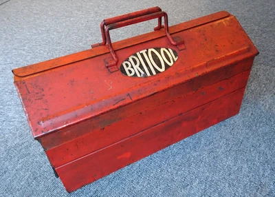 A Rare Vintage Cantilever Britool Tool Box and Socket Tray.  Made in England.  - Image 1 of 4