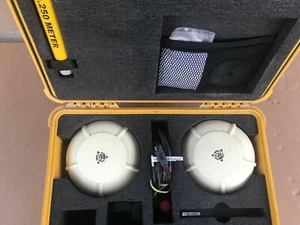 Trimble Dual R8 Model 3 Basis/Rover GPS-Empfänger - 67250-66 - Bild 1 von 5