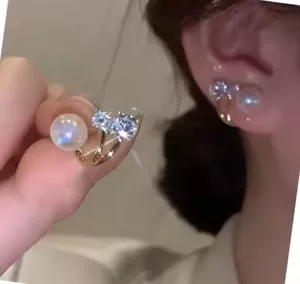 Ohrringe Zirkonia Perlen Strass Gold 3 Fach Paar Damen Ohrstecker Ohrschmuck - Bild 1 von 9