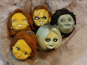 Llavero figura de Halloween Chucky Family Tiffany Glen/Glenda para niños SIN USAR - Imagen 1 de 20
