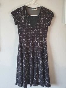 Urban Outfitters Black Pattern Kimchi Blue Dress XS - Picture 1 of 1