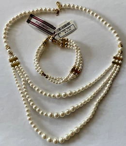 Vintage Marvella perlmuttfarbenes Armband mit Halskette in Broadway Store Box - Bild 1 von 5