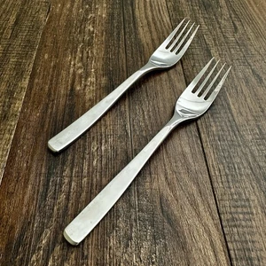 WMF Cromargan NORTICA (2) Dinner Fork Stainless 7 5/8in Glossy w/ Satin Handle - Picture 1 of 21