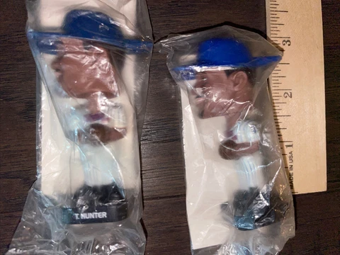 TORII HUNTER MINNESOTA TWINS 3" BOBBLEHEAD FIGURE/ 2002 POST Cereal. New In Bag Cover