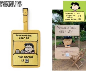 PEANUTS Snoopy LUCY's Psiquiatría Cabina ETIQUETA DE EQUIPAJE *Pagado en EE. UU. - Imagen 1 de 8