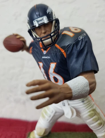 McFarlane Sportspicks - NFL Series 9: JAKE PLUMMER, Denver Broncos, Loose No Box Cover