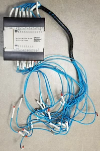 CPM1A20CDRD CONTROLLER PROGRAMMABILE. OMRON SYSMAC INGRESSO CPM1A 24VDC, 6W - Foto 1 di 11