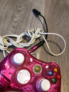 Controlador Rock Candy con cable para Xbox 360 rosa totalmente probado - Imagen 1 de 7