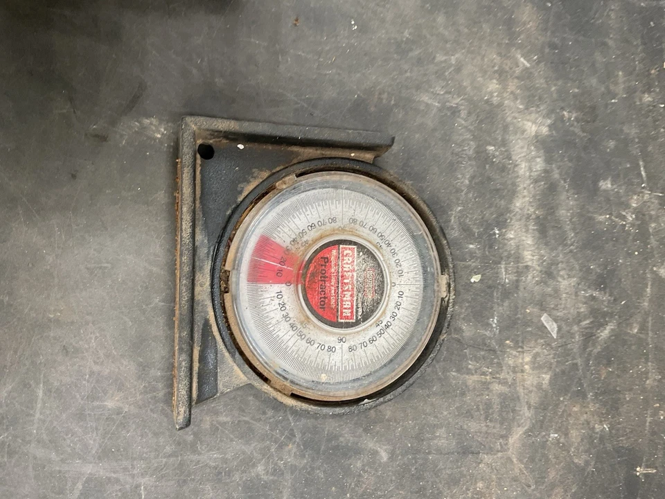 Calculadora de paso de ángulo trasero y base magnética Craftsman Protractor 939840 Foto 1 de 4