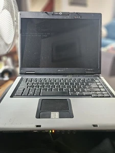 Acer 5610 Working But Needs Operating System No Charger - Picture 1 of 8