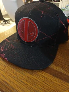 New With Tags Marvel Deadpool Snapback Hat Cap - Picture 1 of 1