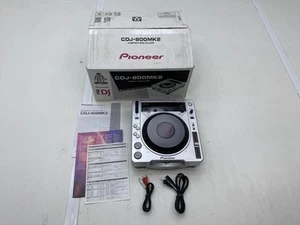 Pioneer CD player CDJ-800MK2 turntable - Picture 1 of 10