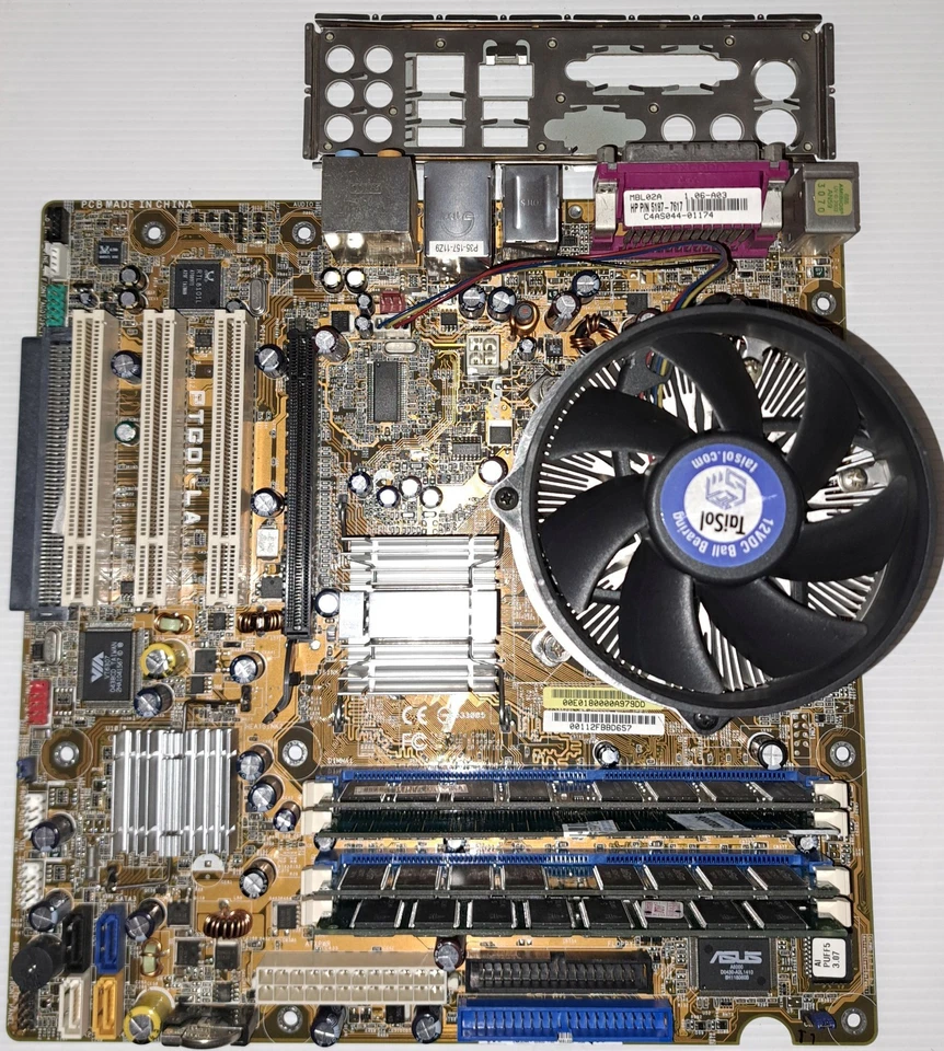 Scheda Madre HP 5187-7617 Pegatron PTGD1-LA con CPU Intel 775 e Ram - Immagine 1 di 1