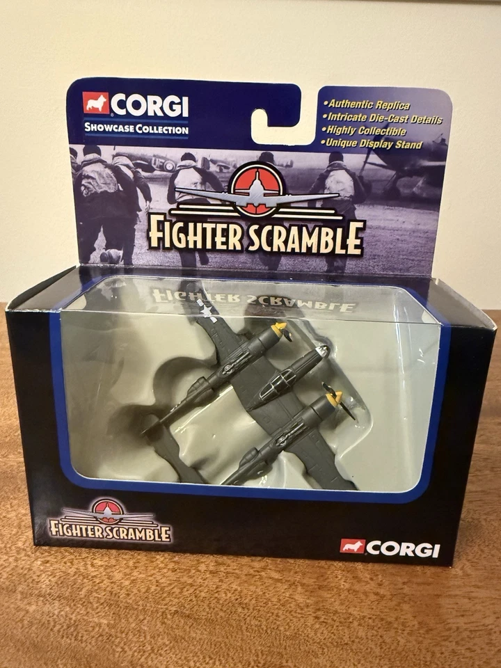 Corgi Showcase P-38 Lightning "Gentle Annie" Fighter Scramble diecast 2002 New - Image 1 of 4