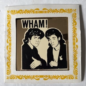 Espejo de vidrio vintage 1985 WHAM Carnival Prize 6 X 6 George Michaels Andrew Ridge - Imagen 1 de 2