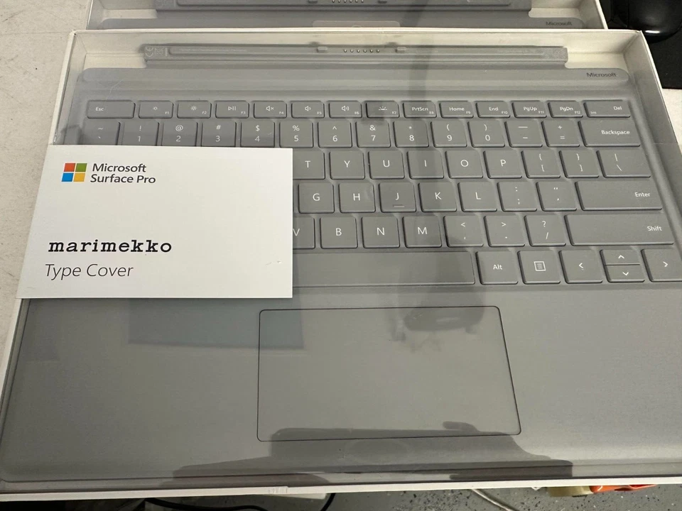 Microsoft Surface Pro Type Cover Marimekko Limited Edition For SP 3/4/5/6/7 - Image 1 of 4