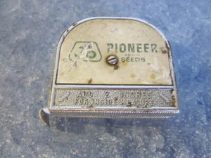 VINTAGE PIONEER MARKE SEEDS MASSBAND - Bild 1 von 3