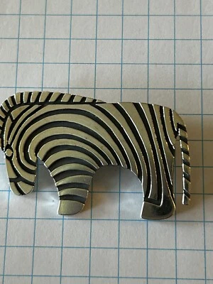 PRECIO REDUCIDO Broche o Colgante James Avery Cebra Grande Fianza Envío Gratis Foto 1 de 4