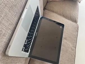 MacBook Pro (13-inch, Mid 2012) - Picture 1 of 9