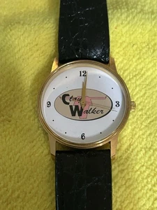 Reloj Promocional Vintage Clay Walker Banda Negra Unisex Funciona Batería Nueva - Imagen 1 de 3