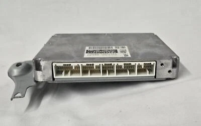 Módulo de control electrónico Lexus RX300 2000 ECM (tablero derecho) hasta 6/00 AWD Foto 1 de 4