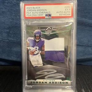 2023 Panini Black Jordan Addison 22/25 #202 Minnesota Vikings emerald autograph - Picture 1 of 6