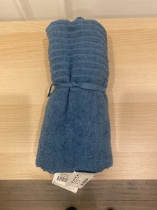 New ! IKEA VAGSJON VÅGSJÖN Bath Towel Blue 28x55" 204.880.47 - Picture 1 of 4