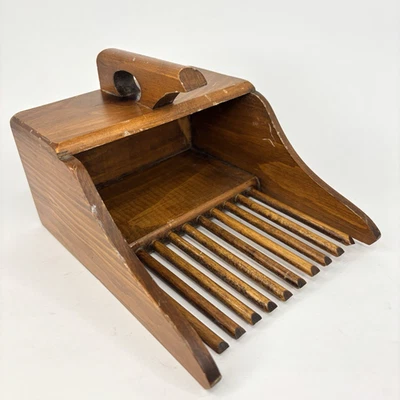 Mini recogedor de arándanos de madera vintage rastrillo cuchara primitivo país hecho a mano Foto 1 de 4