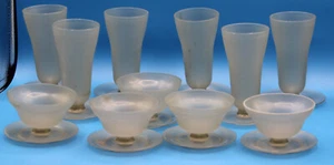 VINTAGE TUPPERWARE LARGE LOT PARFAIT & PUDDING DESSERT CUPS NO LIDS GRAY - Picture 1 of 3
