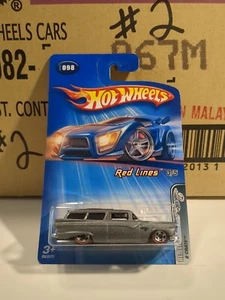 NIP 2005 Hot Wheels Mainline 8 Crate 098/189 Silver Red Lines 3/5 - Picture 1 of 6