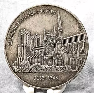 Notre Dame Cathedral Silver French Coin Paris UNESCO World Heritage Site Famous - Picture 1 of 13