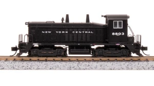 Broadway Limited 7496 N Scale NYC EMD NW2 Diesel Locomotive Black w/ White #8803 - Picture 1 of 5