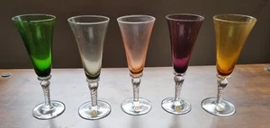 Set 5 calici in cristallo colorati vintage buone condizioni - Picture 1 of 6