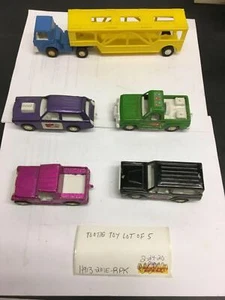 Lot 5 Vintage Tootsietoy Cars Auto Transporter Die Cast Plastic Vega Bronco Jeep - Picture 1 of 11