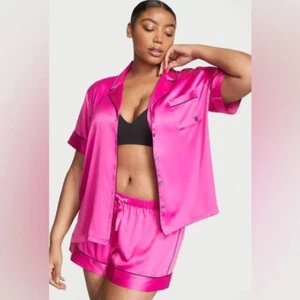 Victoria's Secret Satin Short Pajama Set Fucshia Frenzy Large NEW - Picture 1 of 3