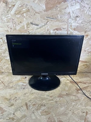 Samsung T19C300EW - 19 inch HD Ready TV Monitor with Remote Caravan / Gaming  - Image 1 of 4